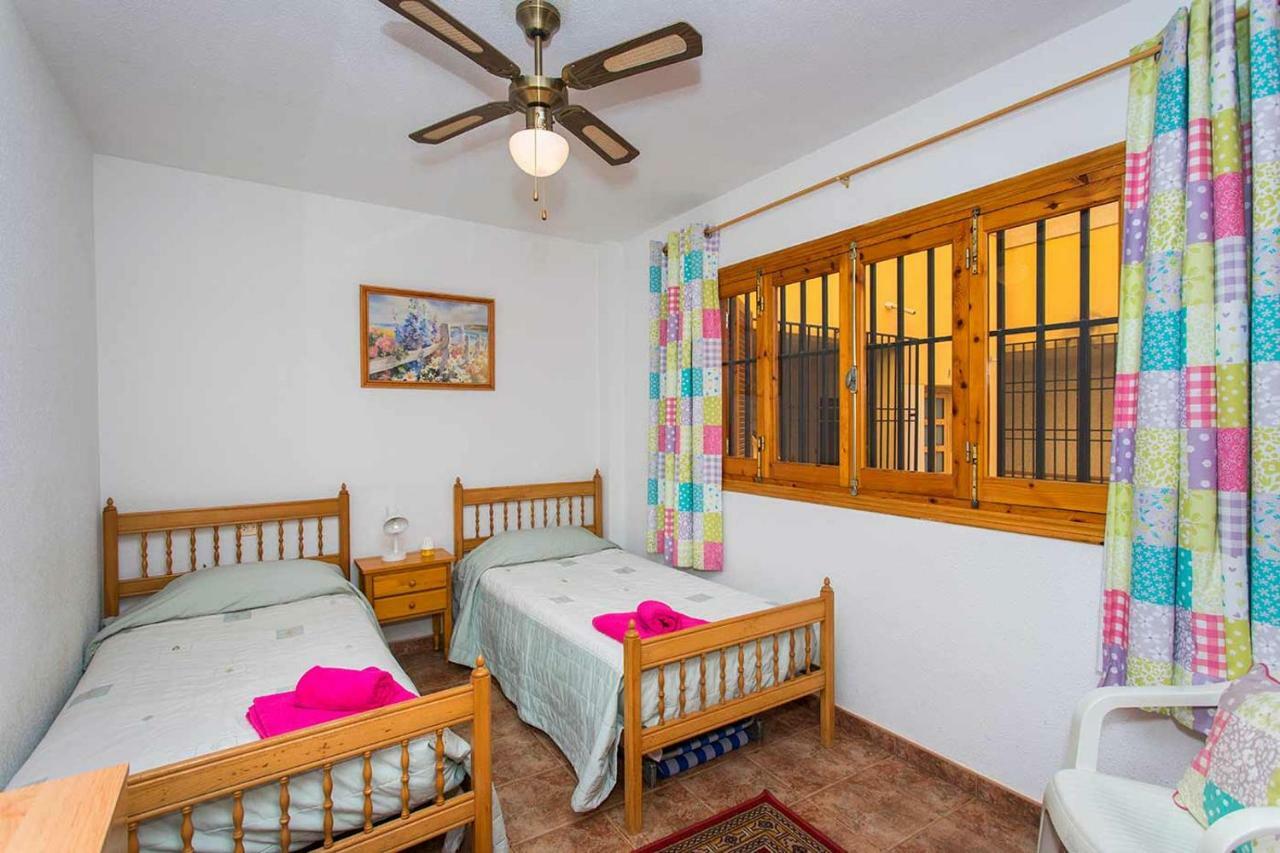 Ch Vista Alegre Rocio Del Mar Apartment Torrevieja Ngoại thất bức ảnh